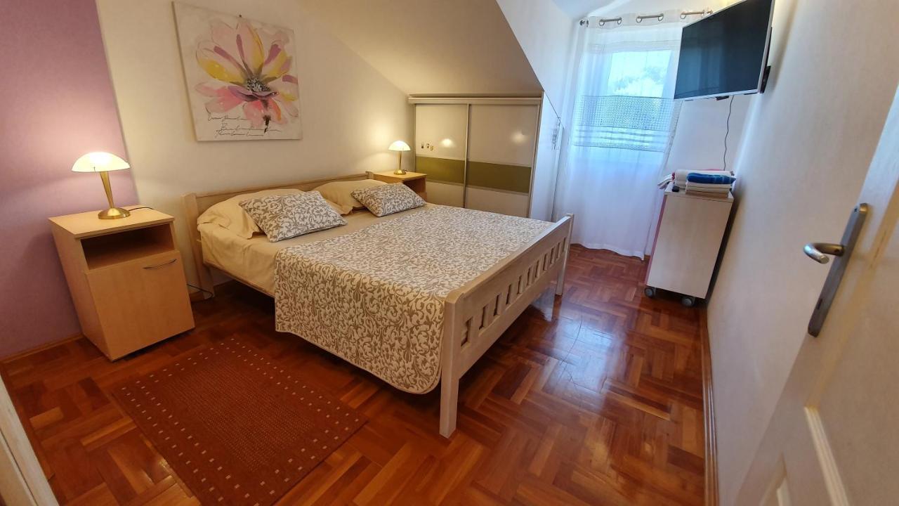 Apartments Magdalena Mali Losinj Room photo